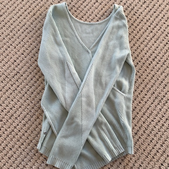 Lululemon Mint Wrap It Back Sweater - Picture 5 of 6